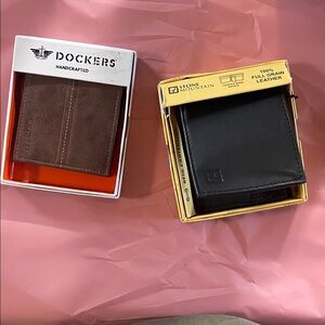 Dockers Black and Brown Leather Card Holder set